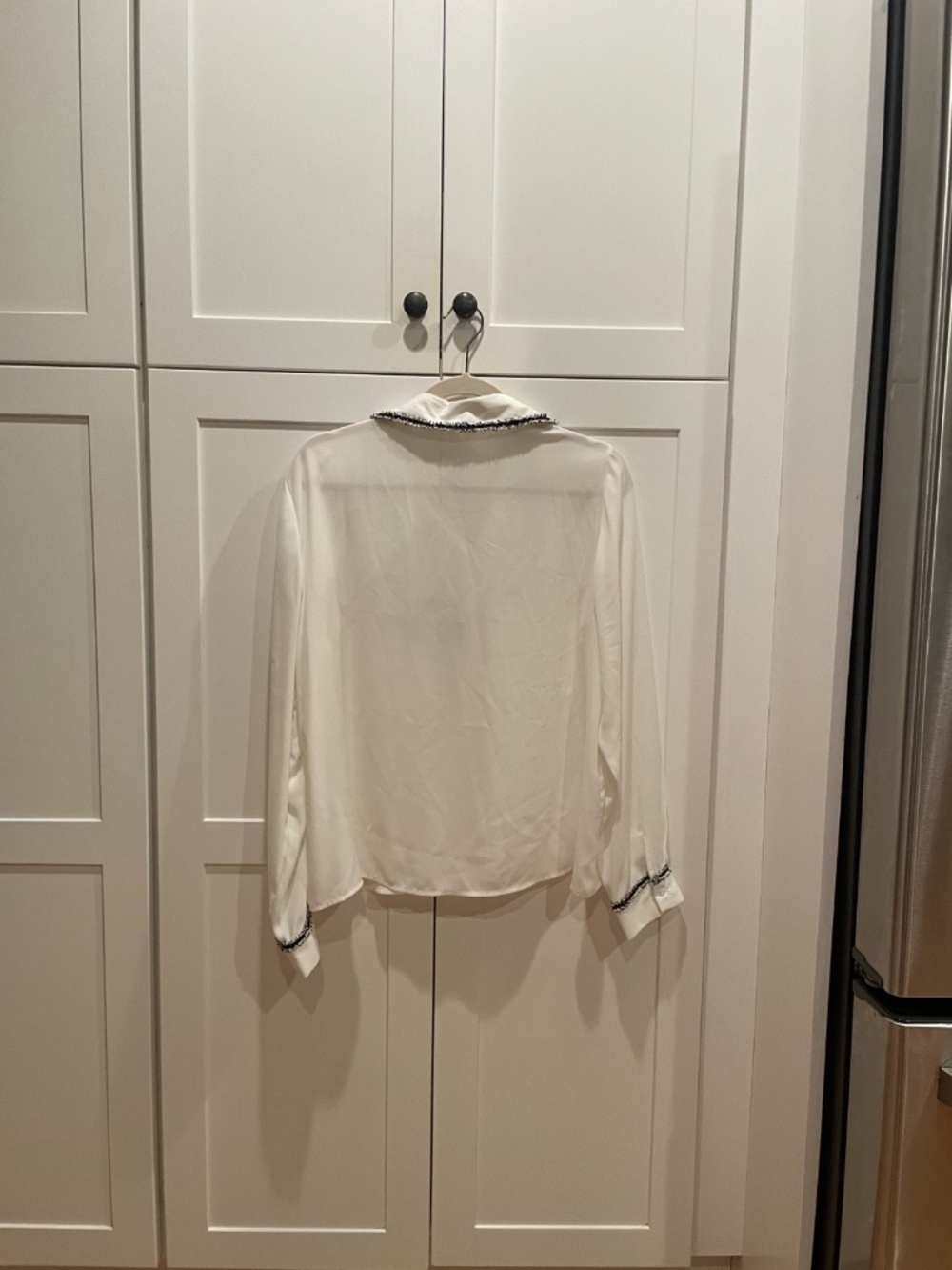 Zara Basic Button-up White/Cream with black trim Size XL - Picture 6 of 6